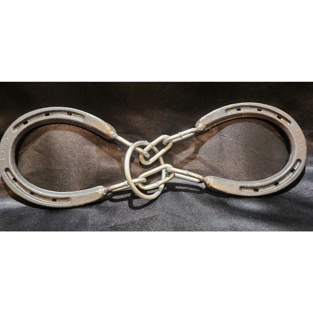 vintage hot-forged metal horseshoe chain puzzle "double horseshoe"